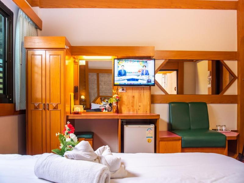 Siri Hotel Nakhon Ratchasima Extérieur photo