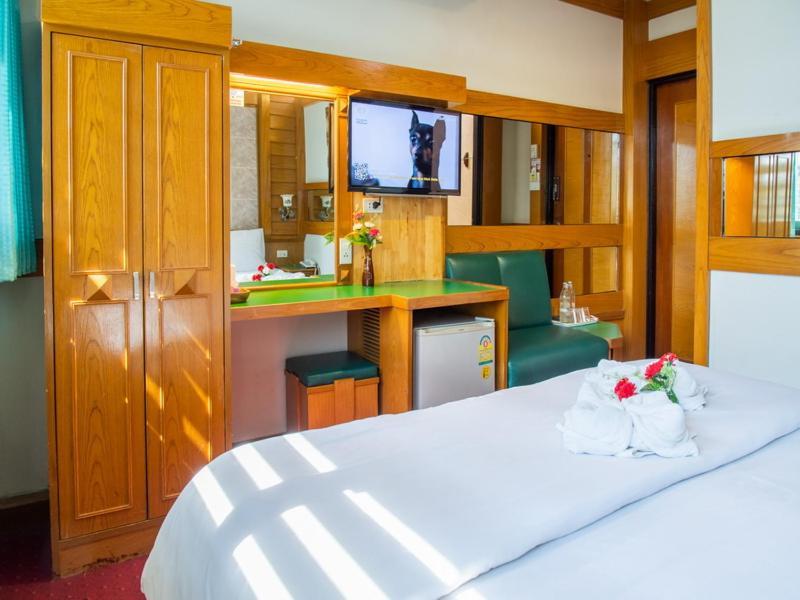 Siri Hotel Nakhon Ratchasima Extérieur photo