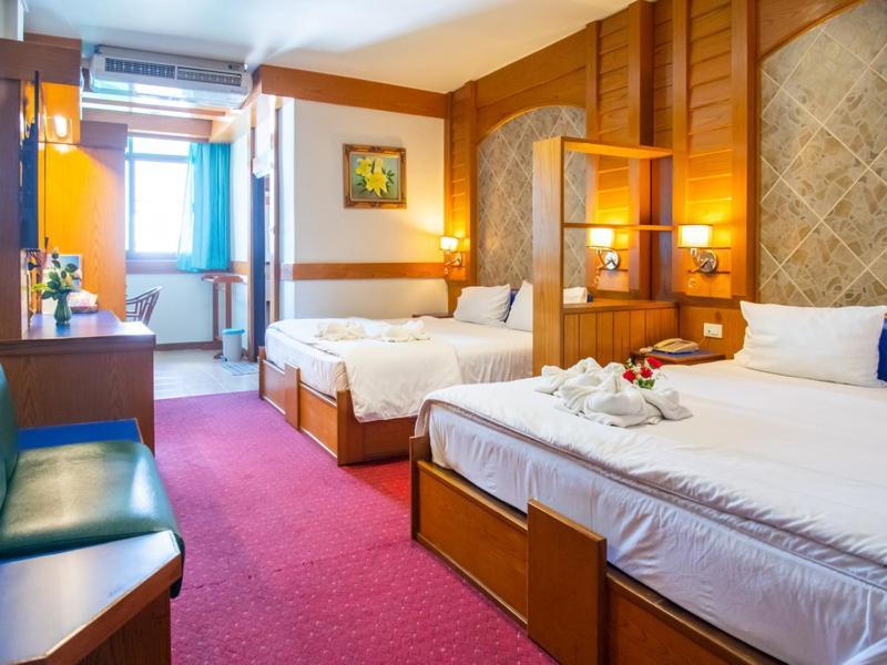 Siri Hotel Nakhon Ratchasima Extérieur photo