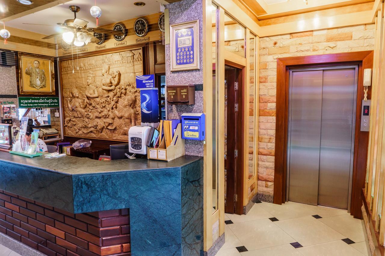 Siri Hotel Nakhon Ratchasima Extérieur photo