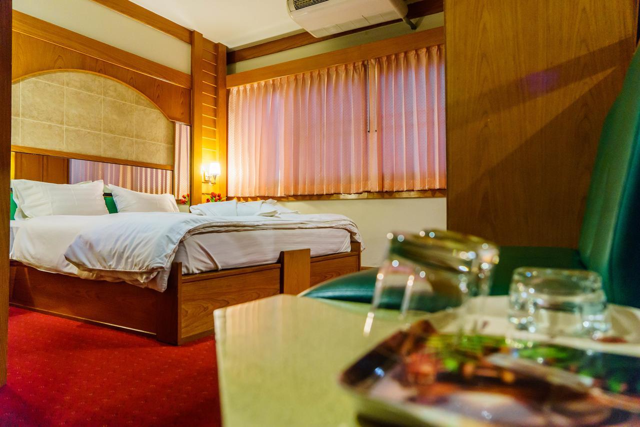 Siri Hotel Nakhon Ratchasima Extérieur photo